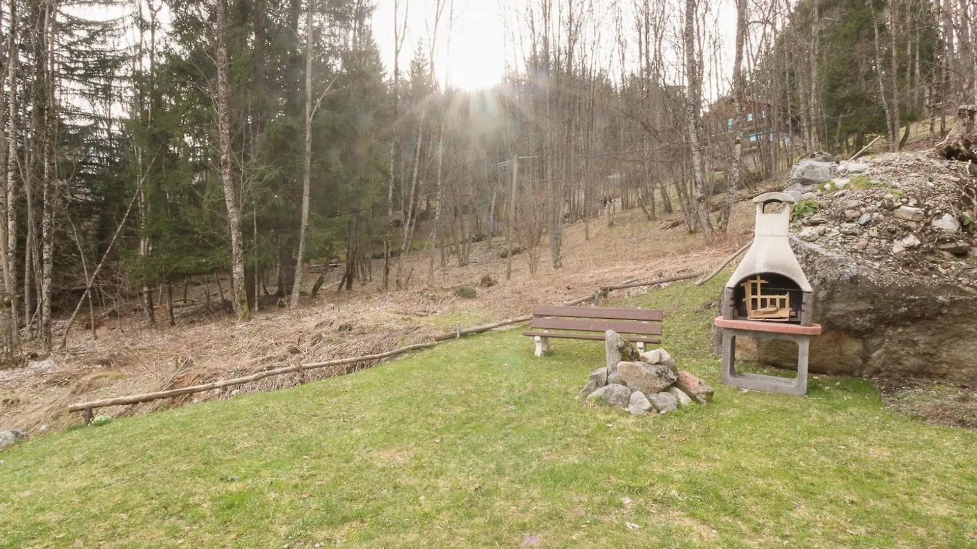 Betulle - 2Bedroom - Patio Facing Mont-Blanc Range Les Houches 0*,  France